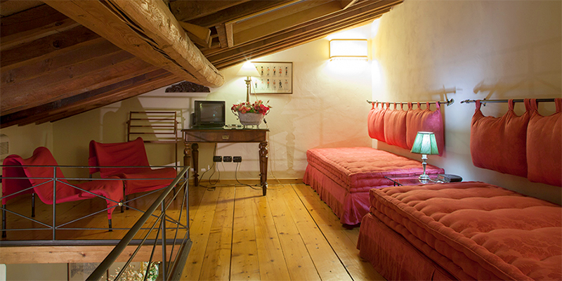 Gorgeous lofts at Pinti Arnaldo
